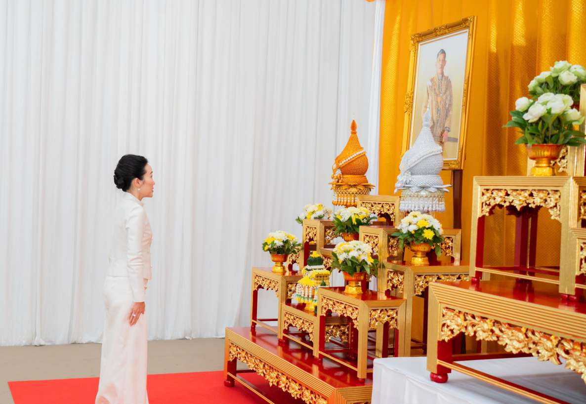 กลุ่มบีเจซี บิ๊กซี ได้รับเกียรติเป็นเจ้าภาพพิธีเจริญพระพุทธมนต์พระบรมสารีริกธาตุ (พระเขี้ยวแก้ว) จากสาธารณรัฐประชาชนจีนที่มาประดิษฐานในราชอาณาจักรไทยเป็นการชั่วคราว